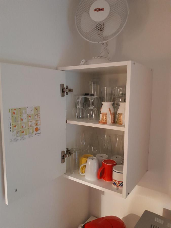 Apartment Mit Kueche Und Balkon Oder Terrasse, Ruhig Und Gut Erreichbar Piding Bagian luar foto