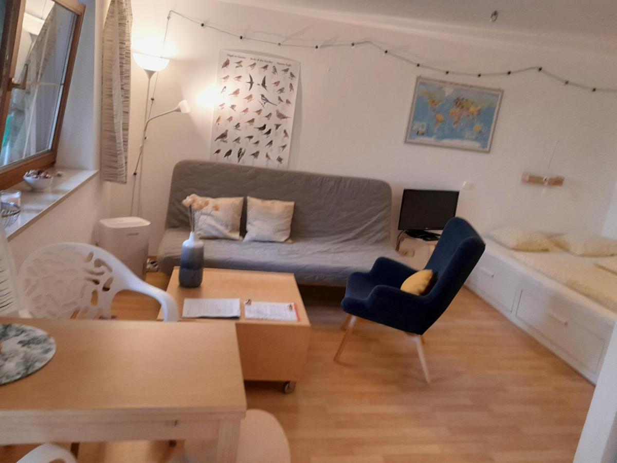 Apartment Mit Kueche Und Balkon Oder Terrasse, Ruhig Und Gut Erreichbar Piding Bagian luar foto