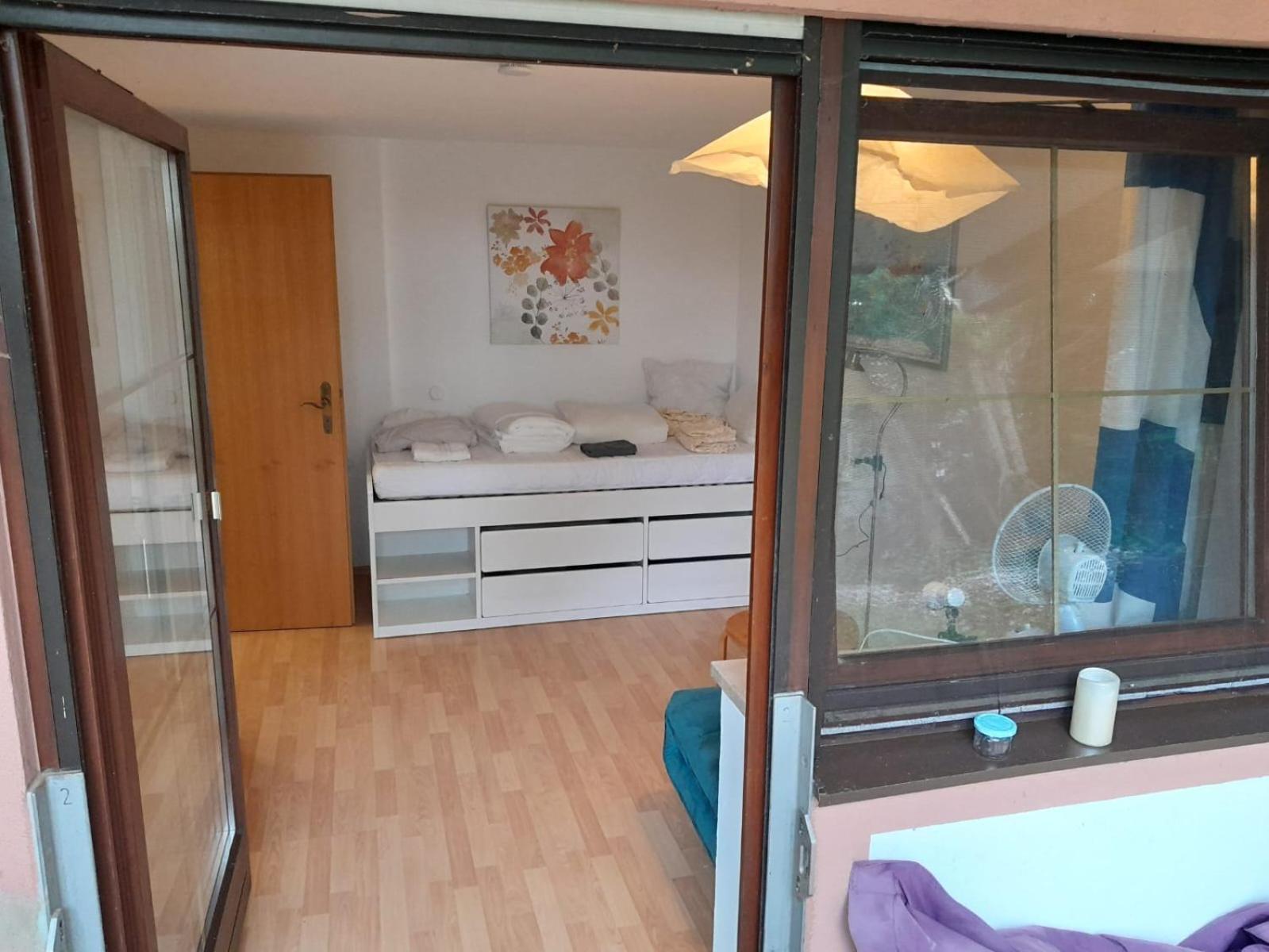 Apartment Mit Kueche Und Balkon Oder Terrasse, Ruhig Und Gut Erreichbar Piding Bagian luar foto
