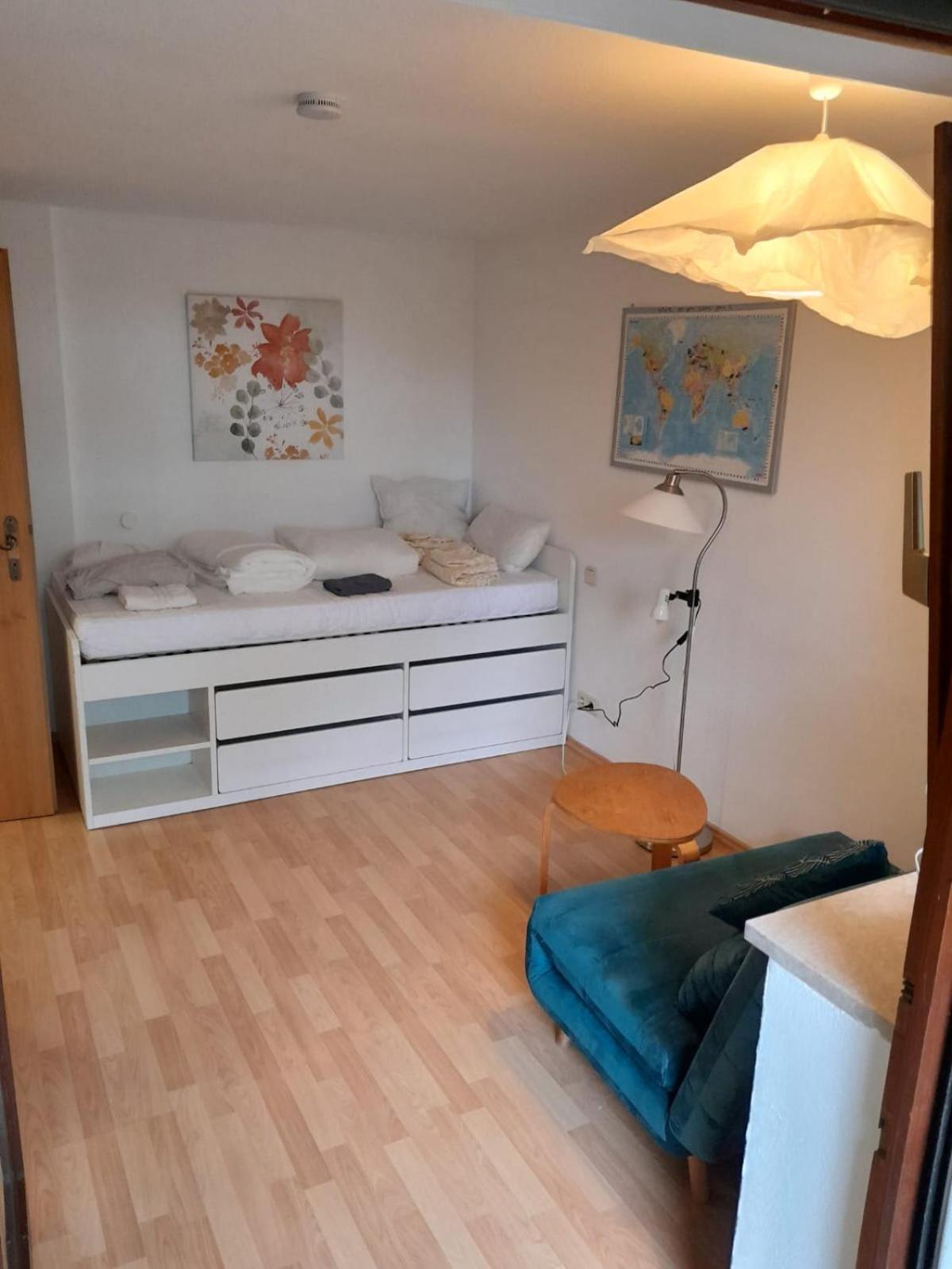 Apartment Mit Kueche Und Balkon Oder Terrasse, Ruhig Und Gut Erreichbar Piding Bagian luar foto