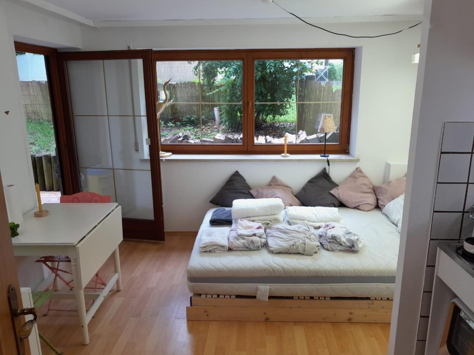 Apartment Mit Kueche Und Balkon Oder Terrasse, Ruhig Und Gut Erreichbar Piding Bagian luar foto